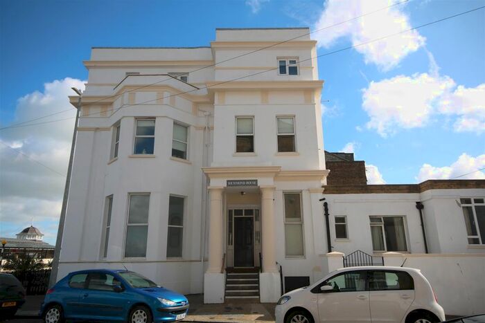 2 Bedroom Flat To Rent In Richmond Street, Herne Bay, CT6