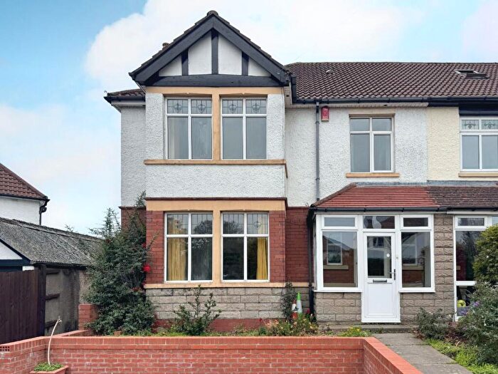 3 Bedroom Semi Detached House For Sale In Redlands Road, Penarth, CF64