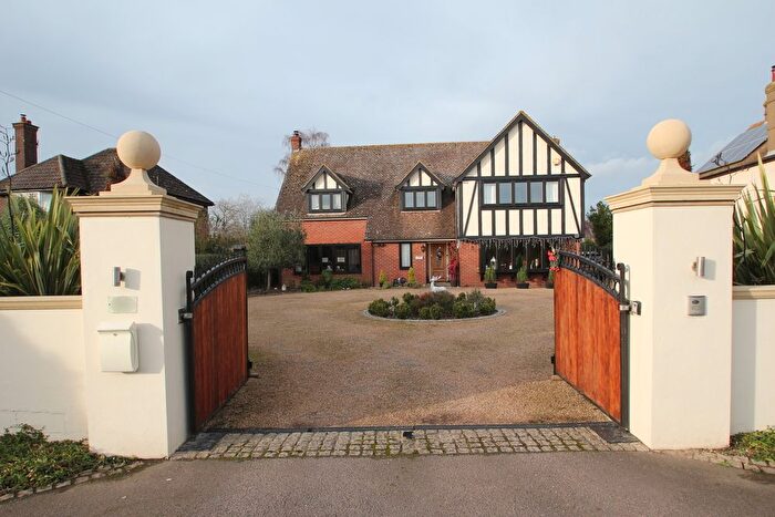 4 Bedroom Detached House For Sale In Maldon Road, Tiptree, Colchester, CO5