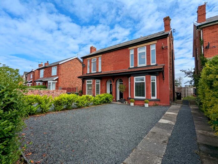 3 Bedroom Semi-Detached House To Rent In Leamington Road, Southport, Merseyside, PR8