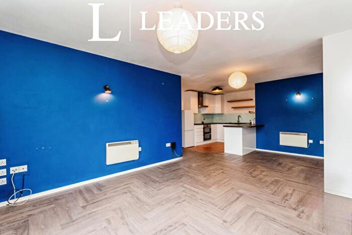 2 Bedroom Apartment To Rent In Sirocco, Ocean Village, SO14