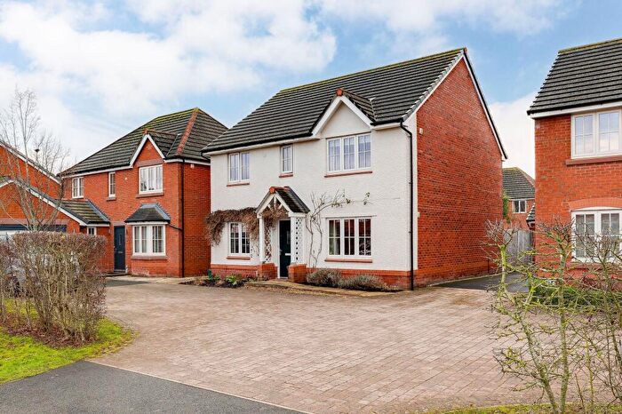 4 Bedroom Detached House For Sale In Barton Road, Farndon, CH3