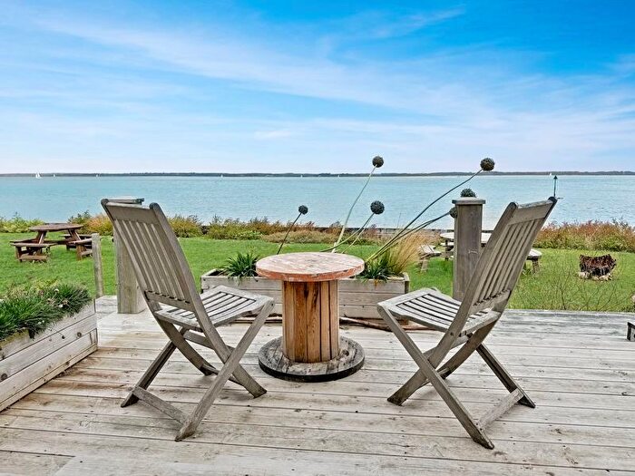 1 Bedroom Chalet To Rent In Beachside Chalets, Marsh Road, Gurnard, Cowes, PO31