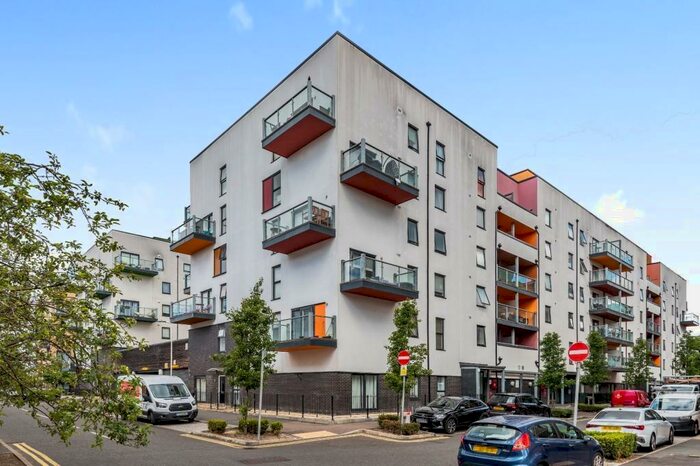 1 Bedroom Flat To Rent In Priory Court, Wideford Drive, Romford, RM7