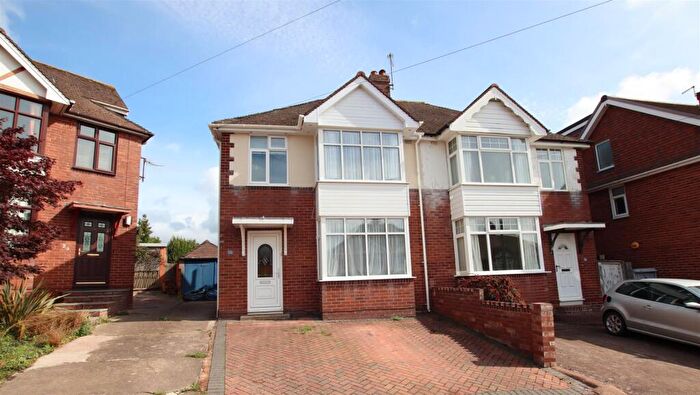 3 Bedroom Semi-Detached House For Sale In Bettysmead, Exeter, EX4
