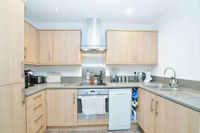 2 Bedroom Flat To Rent In Cadwell Lane, Hitchin, SG4