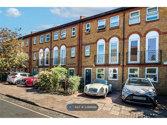 4 Bedroom Terraced House To Rent In Culford Road, London, N1