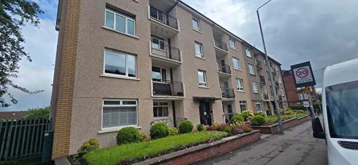 2 Bedroom Flat To Rent In Alexandra Parade, Dennistoun, Glasgow, G31