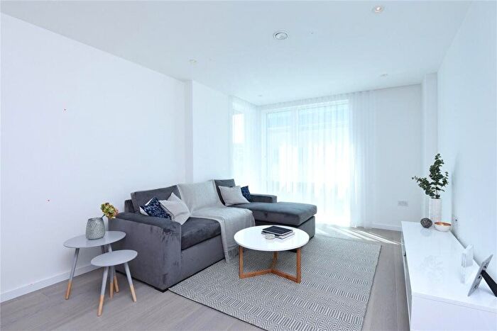 1 Bedroom Flat For Sale In Brandon House, Hilary Mews, London, SE1