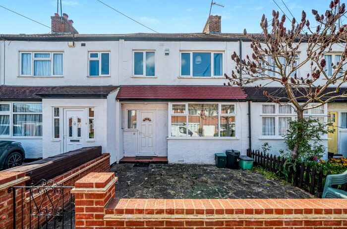 3 Bedroom Terraced House To Rent In Kings Road Orpington, BR6