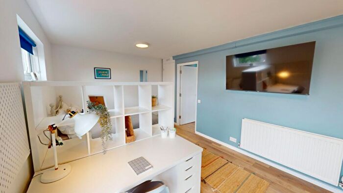 1 Bedroom Flat To Rent In Studio Flat, Monterey Gardens, EX4