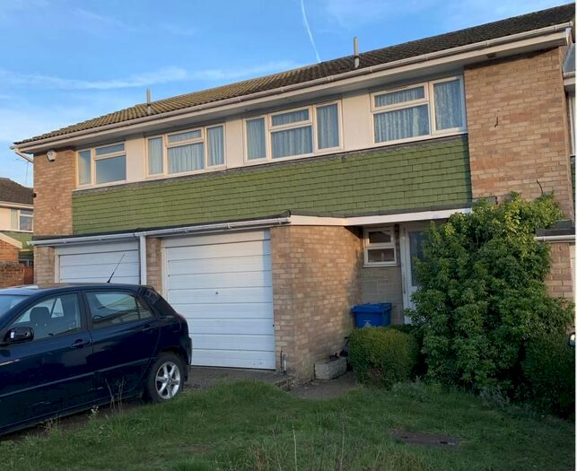 3 Bedroom Semi-Detached House To Rent In Marlborough Road, Maidenhead, SL6