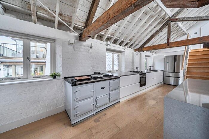 3 Bedroom Apartment To Rent In Grice Wharf, London, SE16