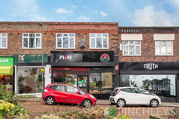 2 Bedroom Flat For Sale In Nether Street, London, N3