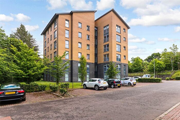 2 Bedroom Flat For Sale In Newlands Place, Cumbernauld, Glasgow, North Lanarkshire, G67