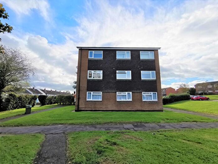3 Bedroom Apartment To Rent In Austin Road, Bromsgrove, Worcestershire, B60