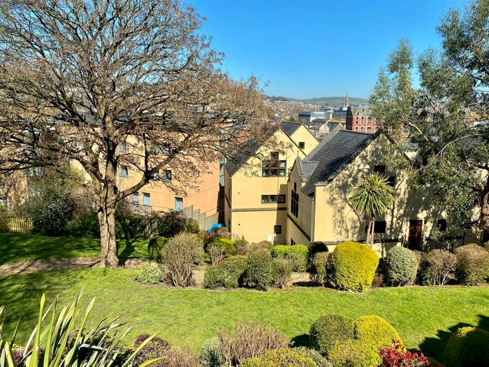 2 Bedroom Flat To Rent In Wells Road, Bath, BA2