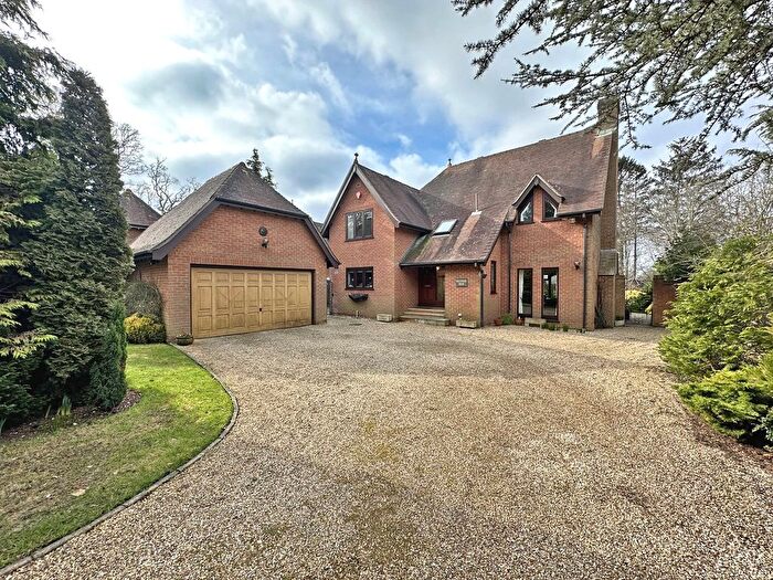 4 Bedroom Detached House For Sale In Sway Road, Brockenhurst, Hampshire, SO42