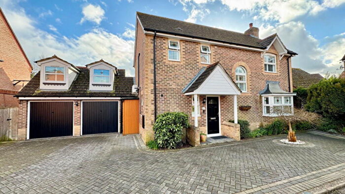 4 Bedroom Detached House For Sale In Charlock Close, Thatcham, RG18