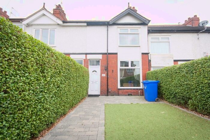 4 Bedroom Terraced House To Rent In Highgrove Road, Stoke-on-Trent, Staffordshire, ST4