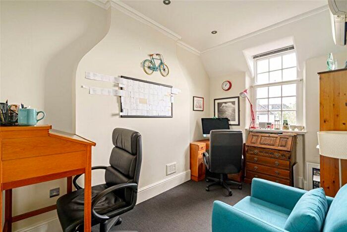 5 Bedroom Detached House For Sale In Highgate West Hill, Highgate Village, London, N6