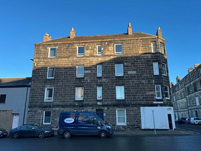 1 Bedroom Detached House To Rent In Newhaven Road, Edinburgh, EH6
