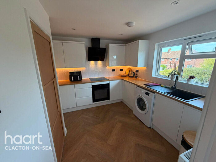 1 Bedroom Flat To Rent In Byng Close, Clacton-on-sea, CO16
