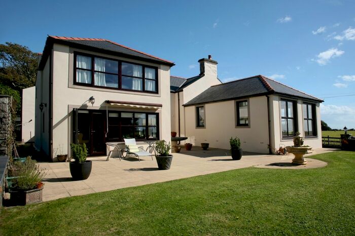 4 Bedroom Detached House For Sale In Abererch, Pwllheli, LL53