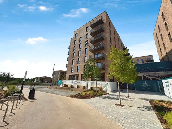 1 Bedroom Flat To Rent In Donovan Way, Robertson Apartments, HA1