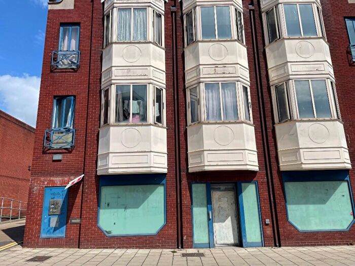 2 Bedroom Flat To Rent In London Road, Southend-On-Sea, Essex, SS1