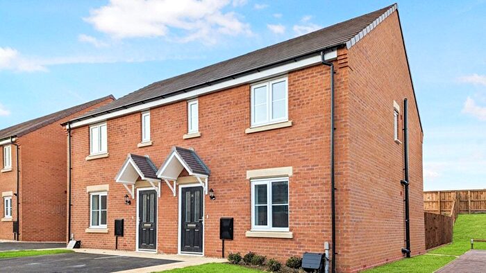 3 Bedroom Semi-Detached House For Sale In Anemone Way, Holdingham, Sleaford, NG34