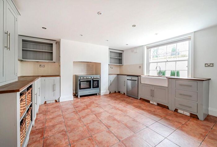 4 Bedroom End Of Terrace House To Rent In Bath Parade, Cheltenham, Gloucestershire, GL53