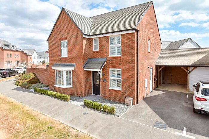 4 Bedroom Detached House For Sale In Nickolls Road, Hythe, Kent, CT21