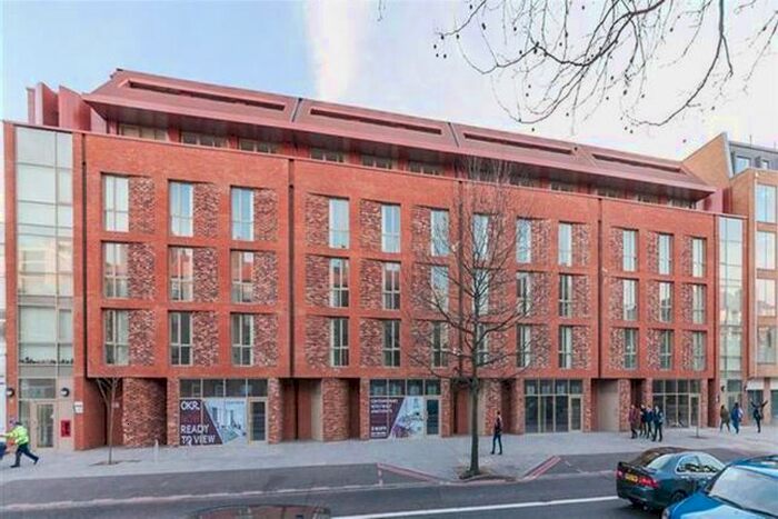 3 Bedroom Flat To Rent In Portway House, A Ossory Road, SE1