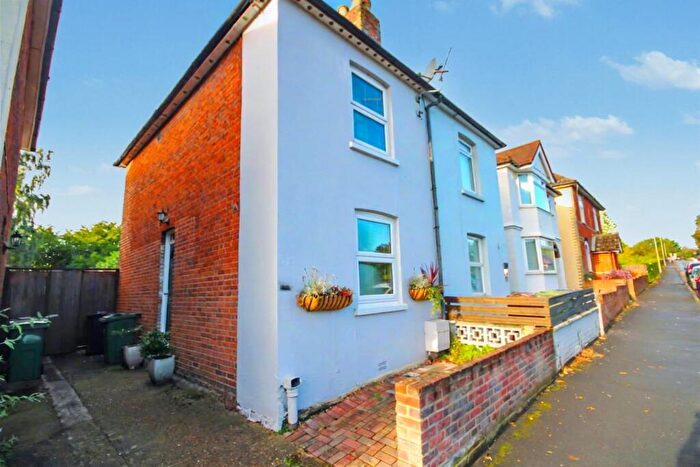 2 Bedroom House For Sale In Stoughton Road, Guildford, GU1