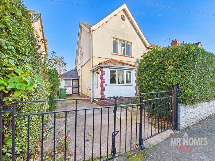 3 Bedroom End Of Terrace House For Sale In Amroth Road, Caerau, Cardiff, CF5