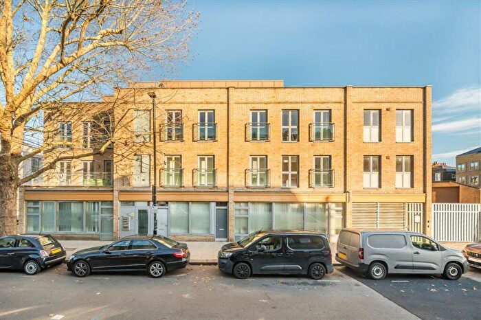 1 Bedroom Flat For Sale In Murray Street, Camden, NW1