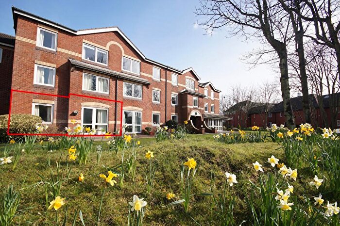 1 Bedroom Apartment For Sale In Chase Close, Birkdale, Southport, Merseyside, PR8
