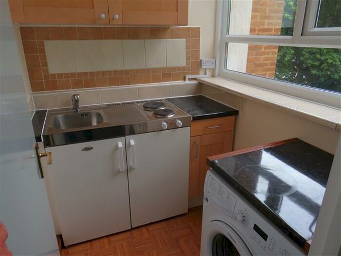 Studio To Rent In The Boulevard, Crawley, RH10