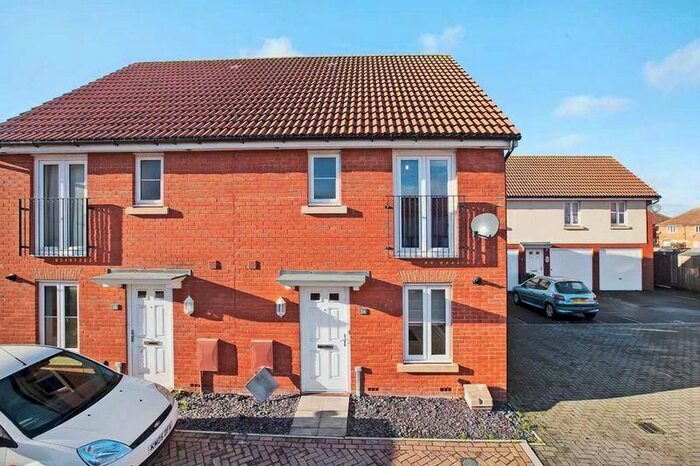 3 Bedroom Semi-Detached House To Rent In Peploe Way, Bridgwater, Somerset, TA6