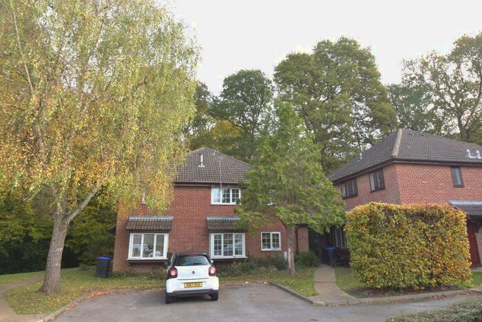 1 Bedroom Property To Rent In Langtons Meadow, Farnham Common, Berkshire, SL2