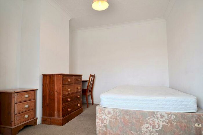 5 Bedroom Detached House To Rent In Goodwood Way, Brighton, BN2