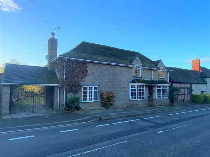 4 Bedroom Detached House For Sale In Shobdon, Leominster, HR6