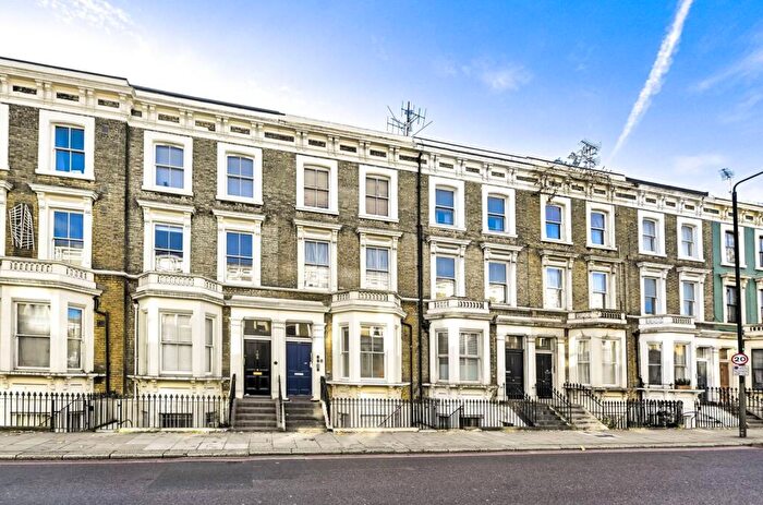 2 Bedroom Flat To Rent In Finborough Road, Chelsea, London, SW10