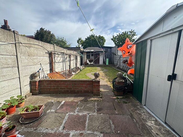 3 Bedroom Terraced House For Sale In Southend Road, East Ham, London, E6