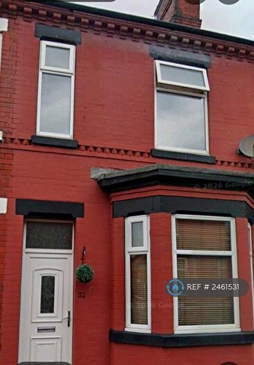 3 Bedroom Terraced House To Rent In Grange St, Salford, M6