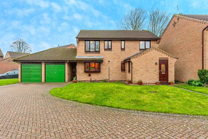 4 Bedroom Detached House For Sale In Belton Grove, Grantham, NG31