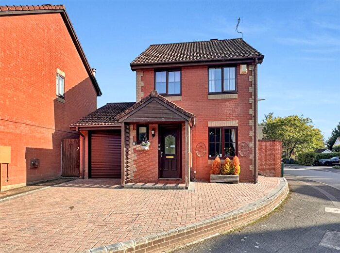3 Bedroom Detached House For Sale In Nutfield Road, Rownhams, Southampton, Hampshire, SO16