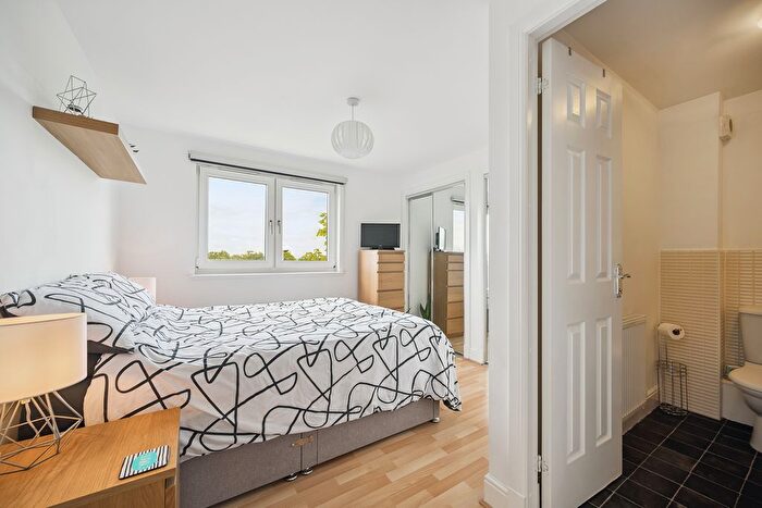 2 Bedroom Flat For Sale In Cypress Lane, Hamilton, Lanarkshire, ML3