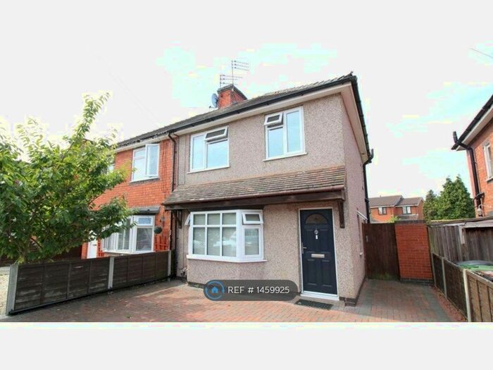 3 Bedroom Semi-Detached House To Rent In Bedworth, Bedworth, CV12